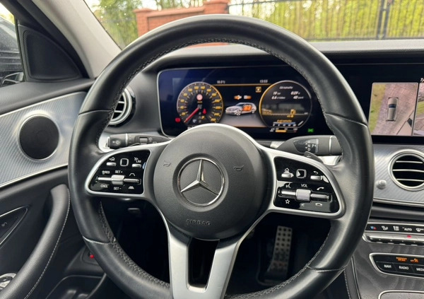 Mercedes-Benz Klasa E cena 149900 przebieg: 76000, rok produkcji 2019 z Łaskarzew małe 667